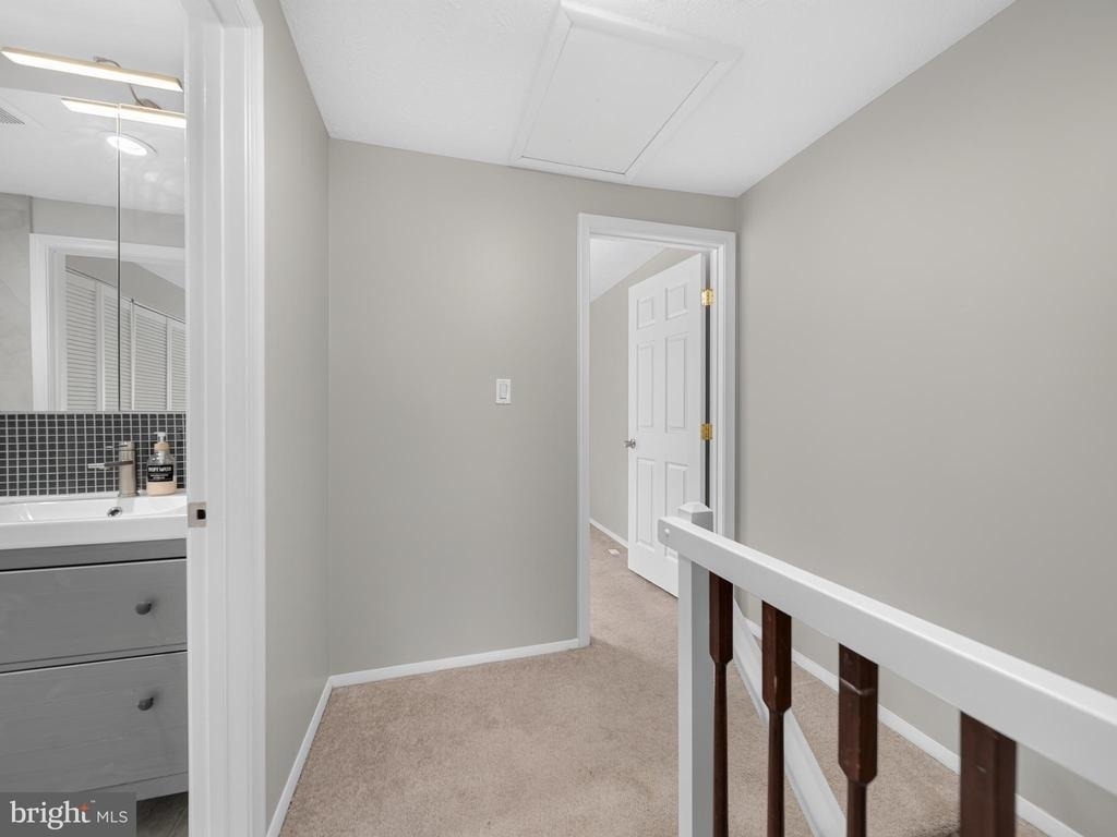 7648 Fairbanks Court - Photo 14