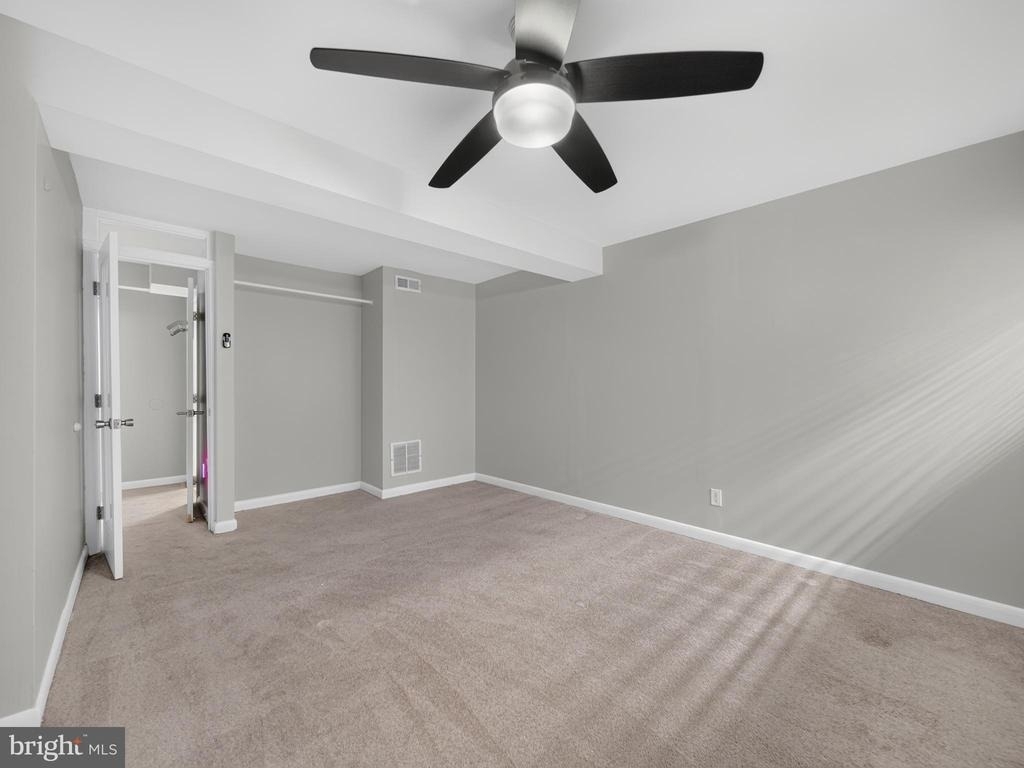 7648 Fairbanks Court - Photo 28