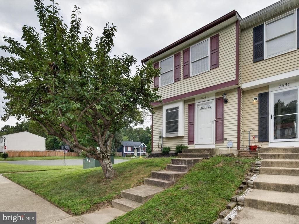 7648 Fairbanks Court - Photo 3