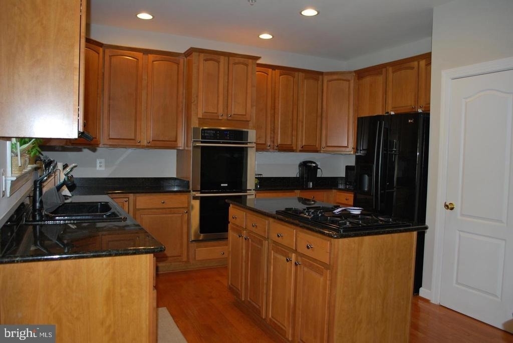 2309 Abby Road - Photo 3