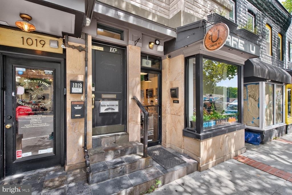 1017 U Street Nw - Photo 2