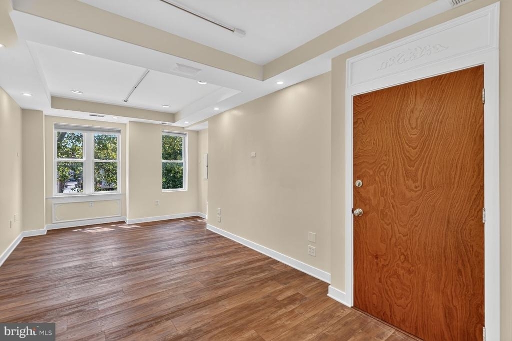 1017 U Street Nw - Photo 3
