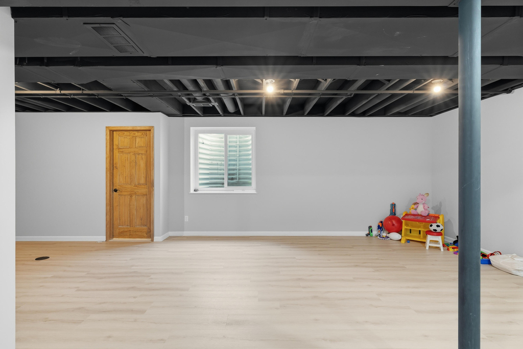 15185 Hanover Avenue - Photo 19