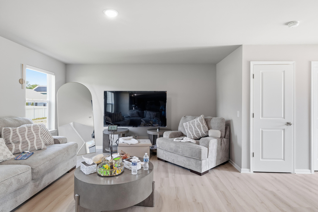 15185 Hanover Avenue - Photo 1