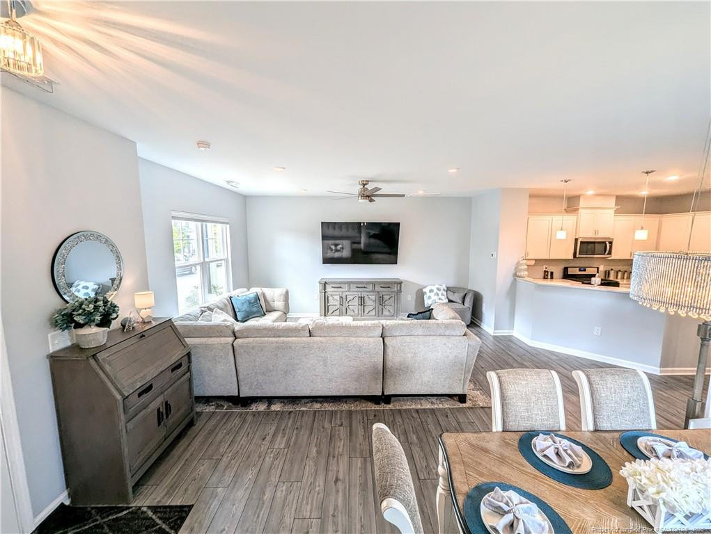 5723 Kalamata Drive - Photo 3