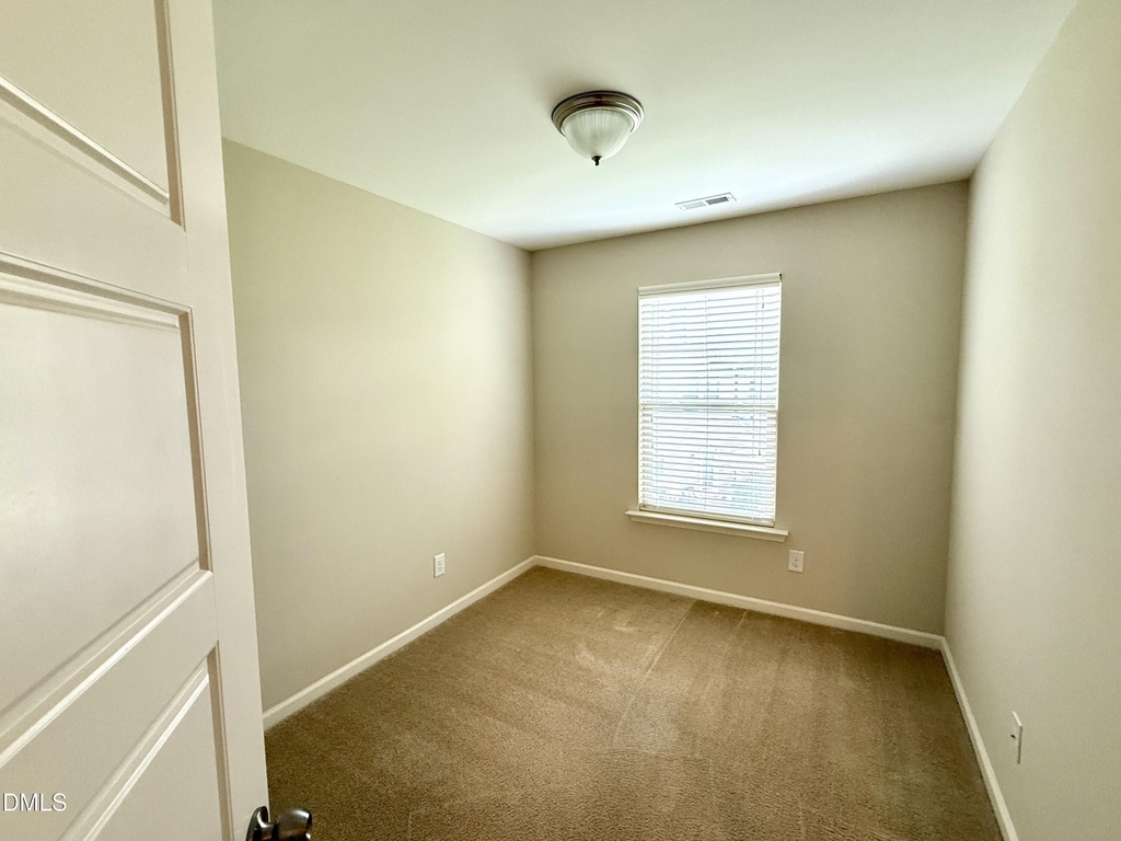 1008 Midtowne Way - Photo 17