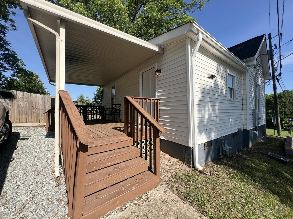 216 E Corporation Street - Photo 4