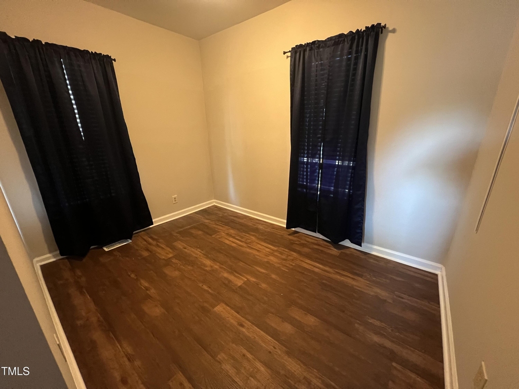 216 E Corporation Street - Photo 10