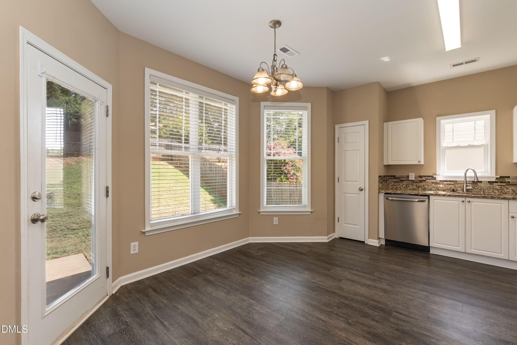 104 Hutson Lane - Photo 5