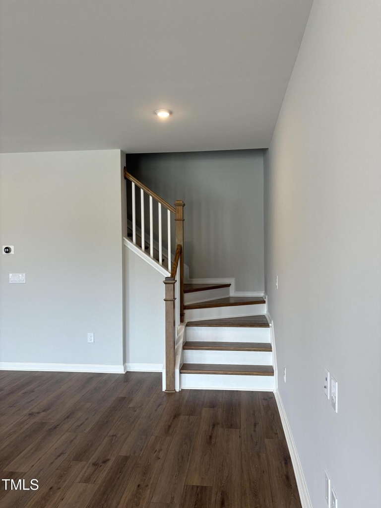 152 Highpointe Drive - Photo 5