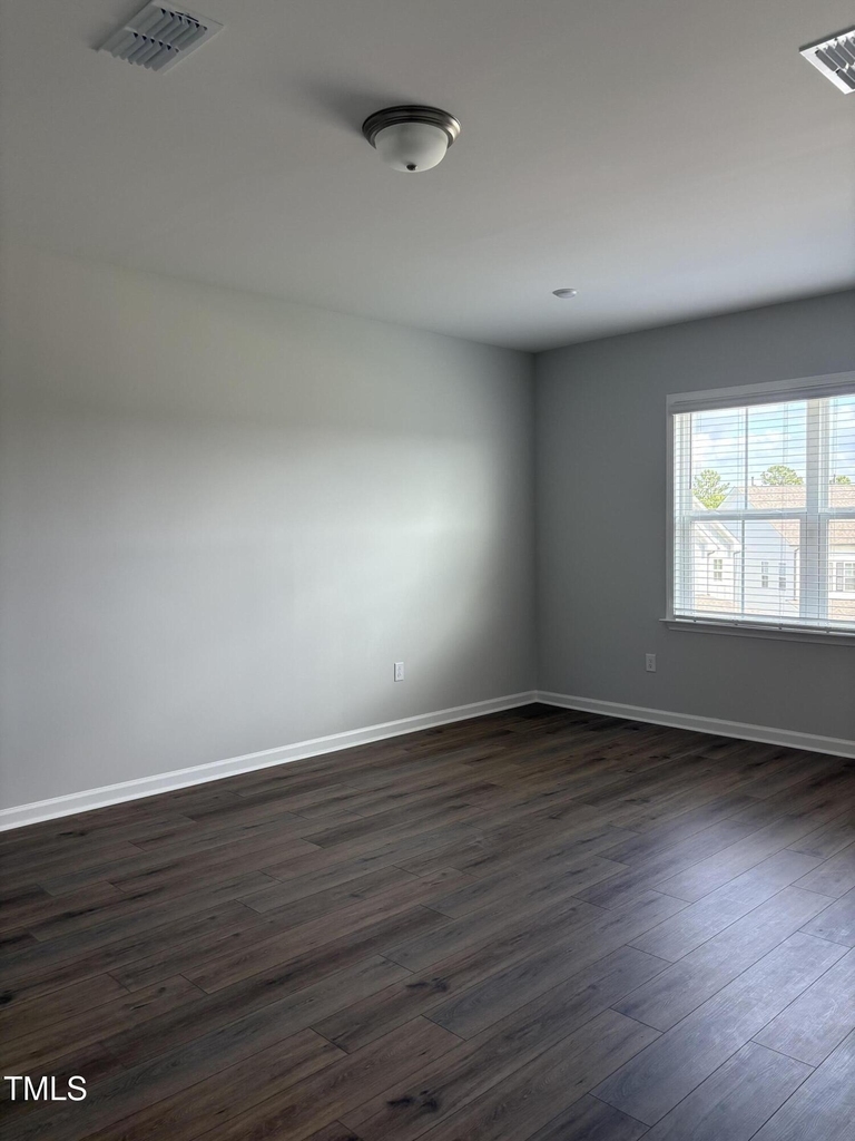 152 Highpointe Drive - Photo 11