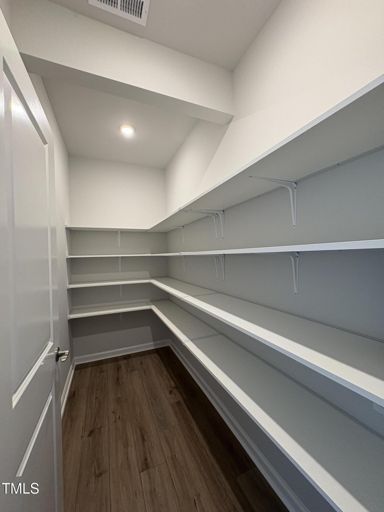 152 Highpointe Drive - Photo 12