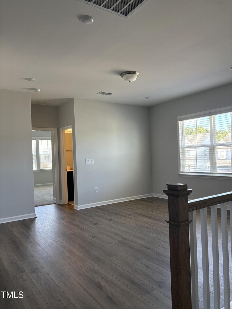 152 Highpointe Drive - Photo 13