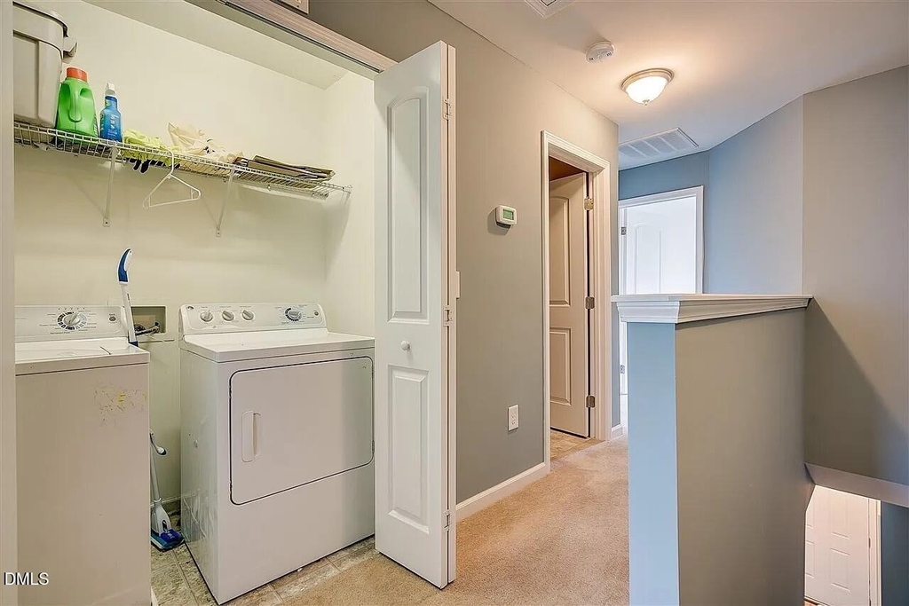1304 Cozart Street - Photo 17