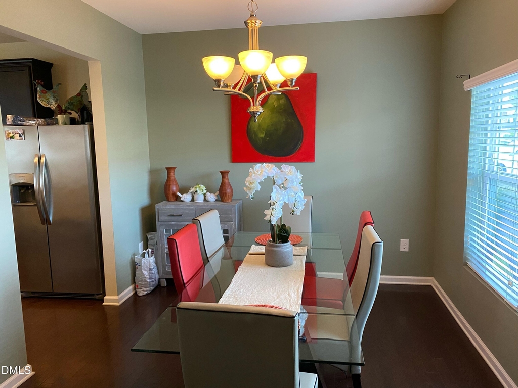 1304 Cozart Street - Photo 10