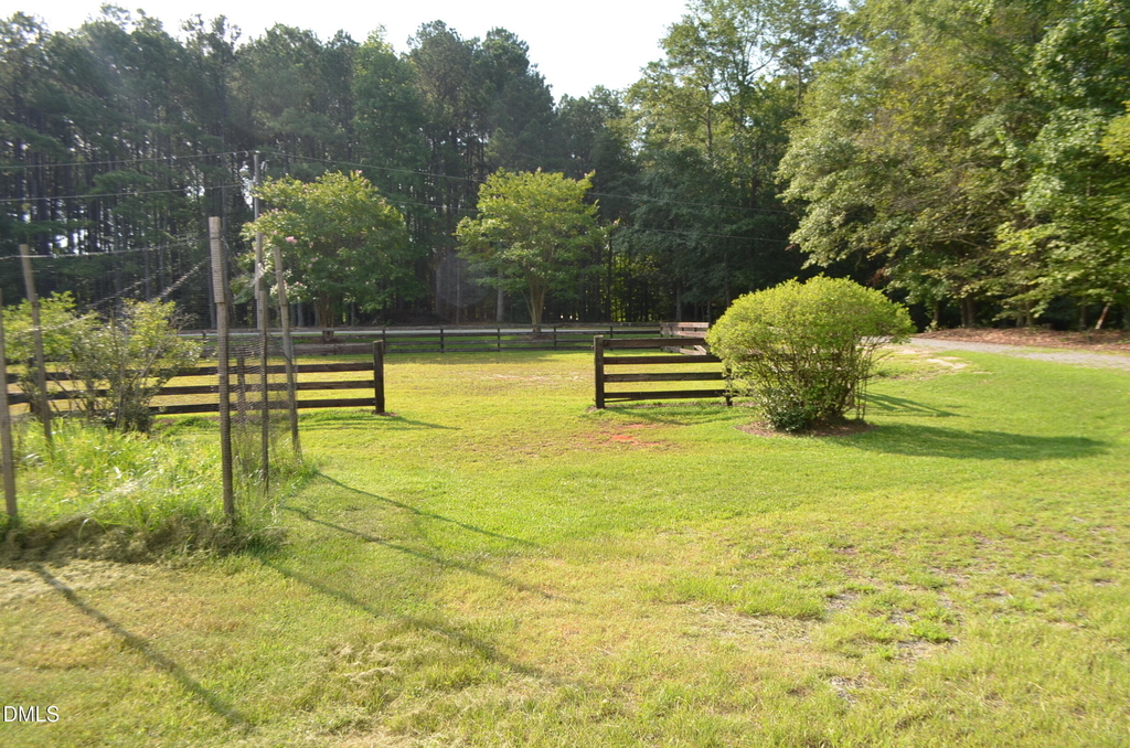 1212 Happy Hunting Hills Drive - Photo 30