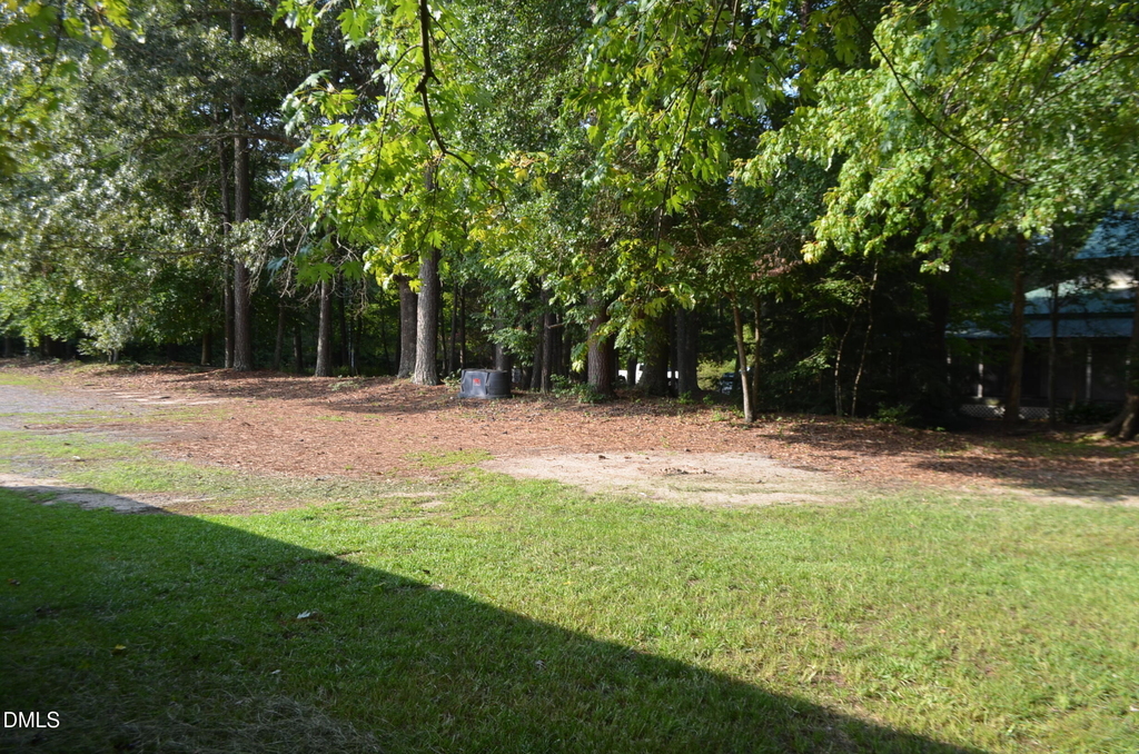 1212 Happy Hunting Hills Drive - Photo 13