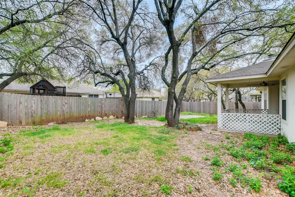 1504 Julianas Way - Photo 16