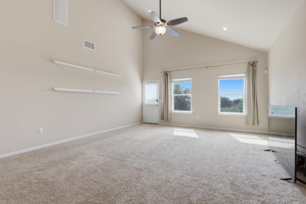 701 Liard River Rd - Photo 7