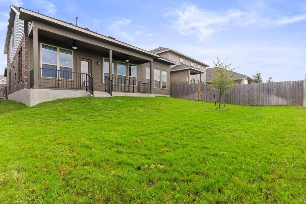 607 Allende Bnd - Photo 38