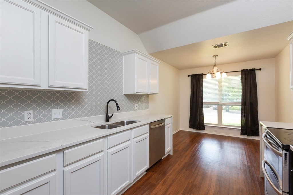 2571a Georgian Dr - Photo 17