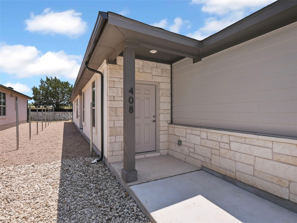 408 Parkline Dr - Photo 3