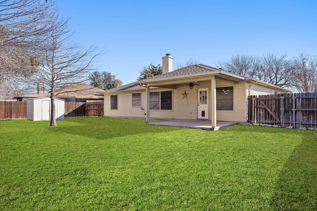 3812 Eagles Nest St - Photo 15