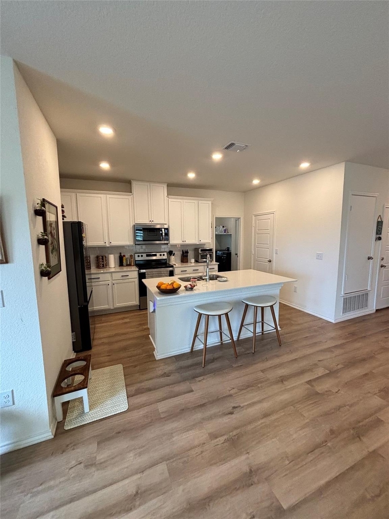 8013 Philbrook Dr - Photo 17