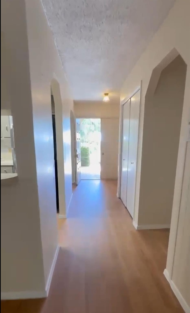 11510 Oak View Dr - Photo 5