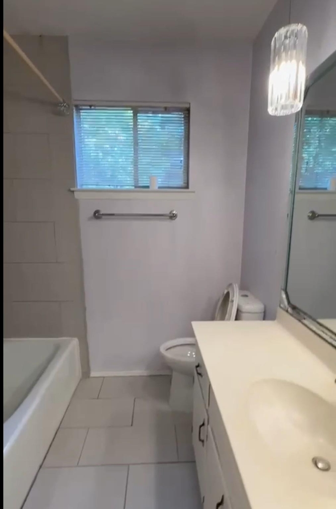 11510 Oak View Dr - Photo 2