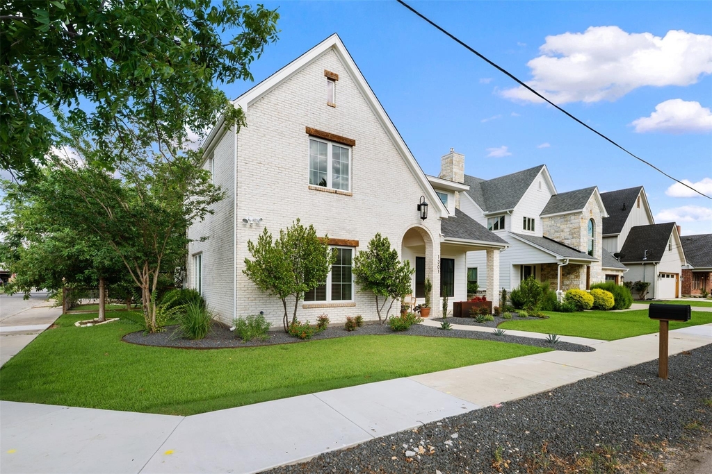 1301 West St - Photo 2