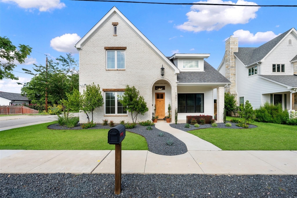 1301 West St - Photo 0