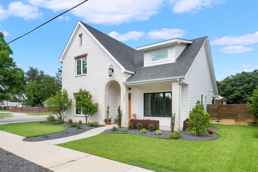 1301 West St - Photo 1