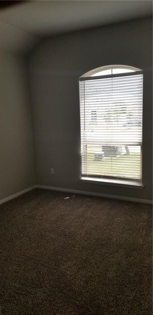 908 Kingston Pl - Photo 11