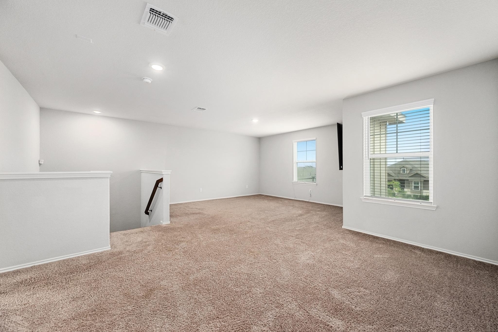 129 Purple Heart Dr - Photo 14