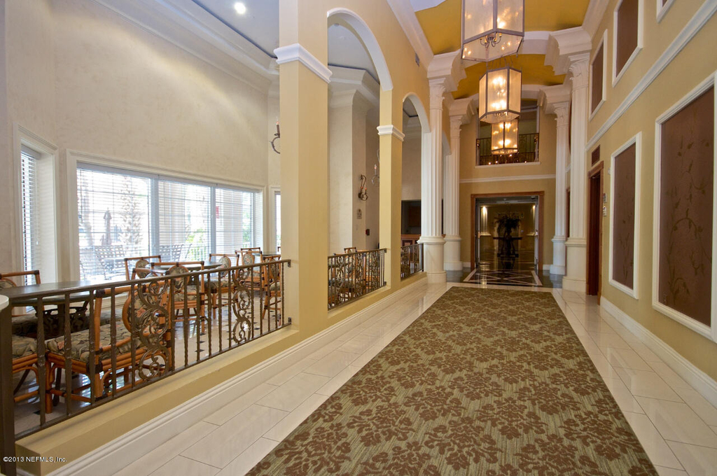 400 E Bay Street - Photo 13