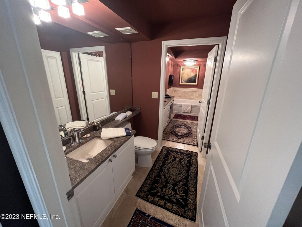 400 E Bay Street - Photo 67