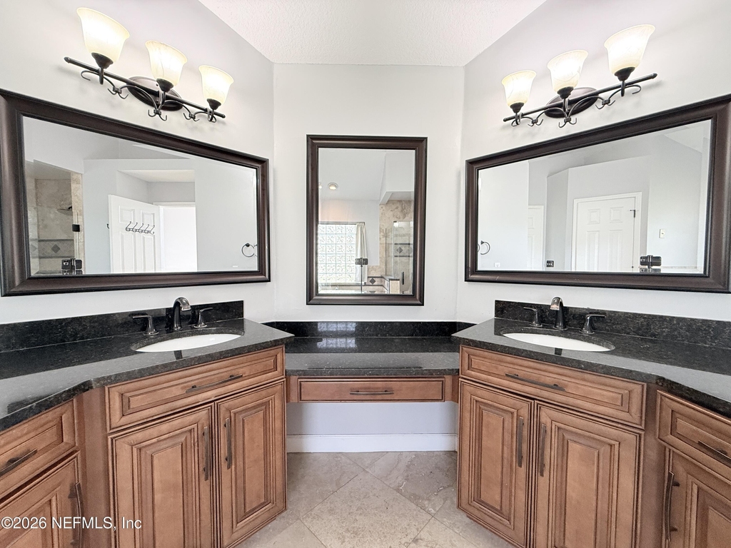 11411 Kingsley Manor Way - Photo 22