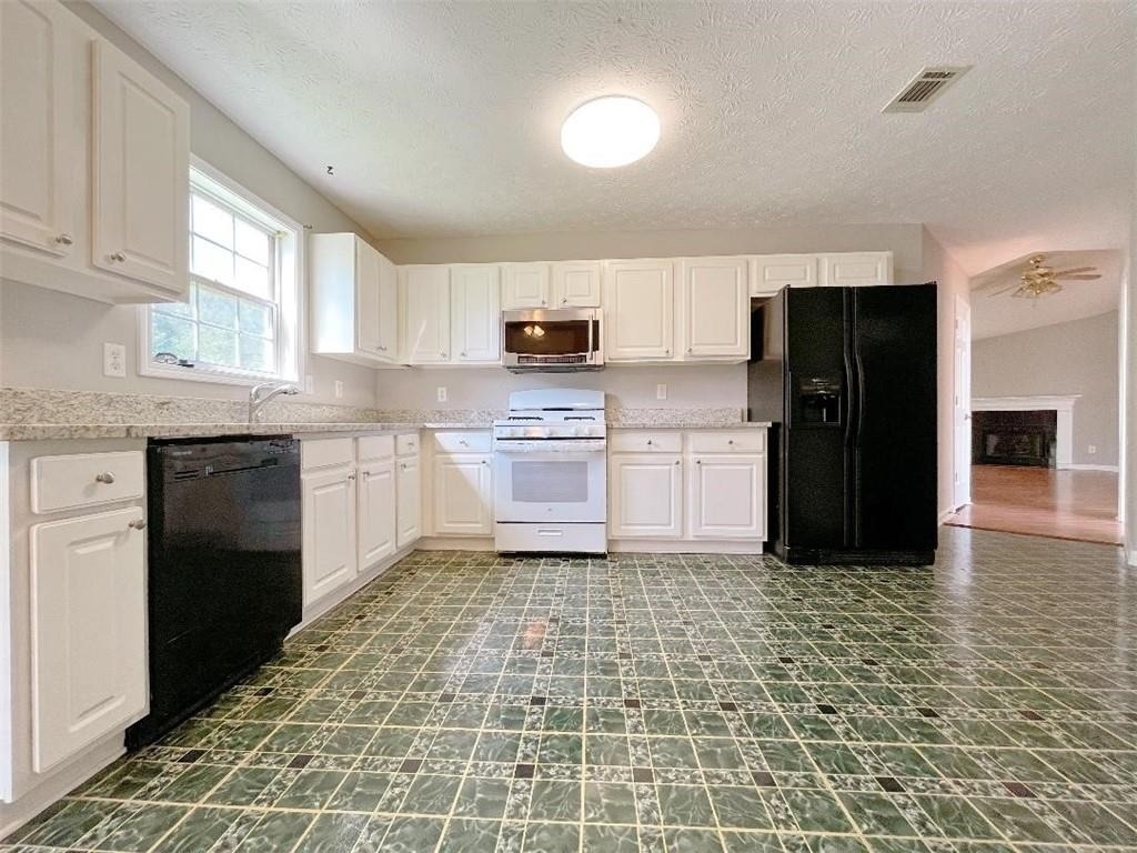408 Lee Miller Drive - Photo 6