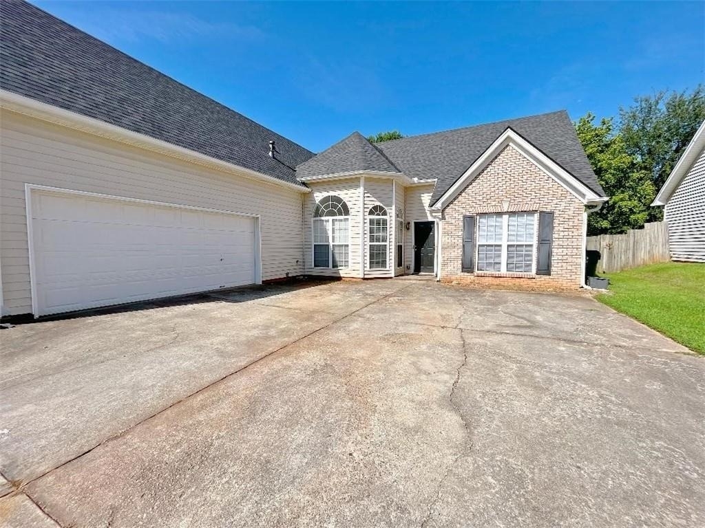 408 Lee Miller Drive - Photo 2