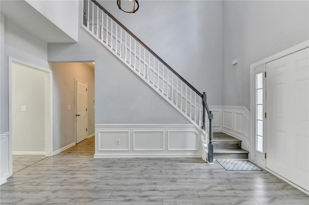7635 Harrogate Place - Photo 6