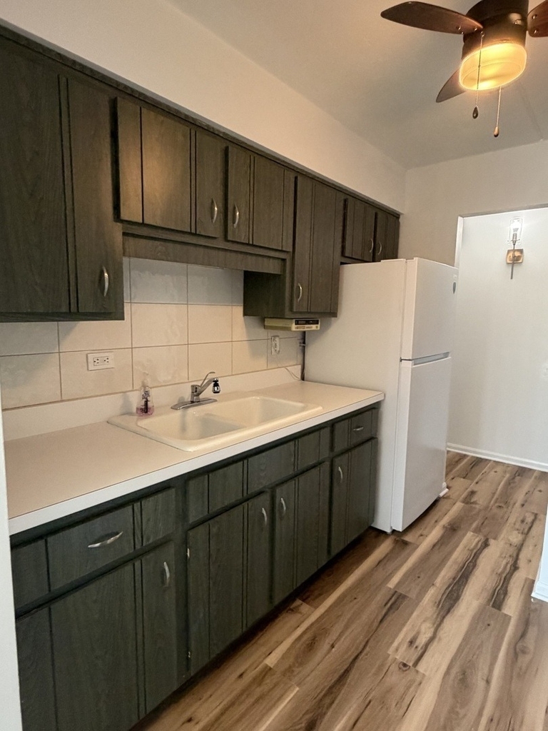4420 W 111th Street - Photo 9