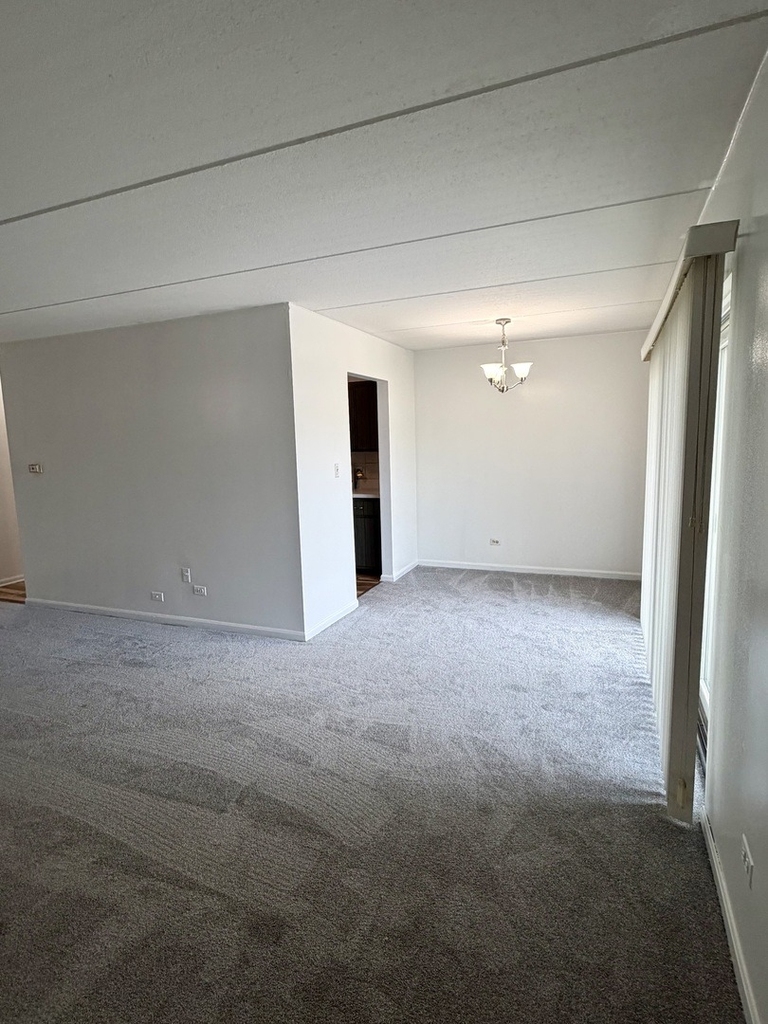 4420 W 111th Street - Photo 2