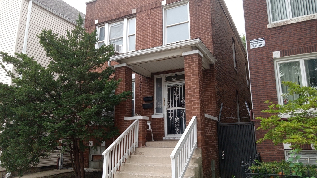 4354 S California Avenue - Photo 1