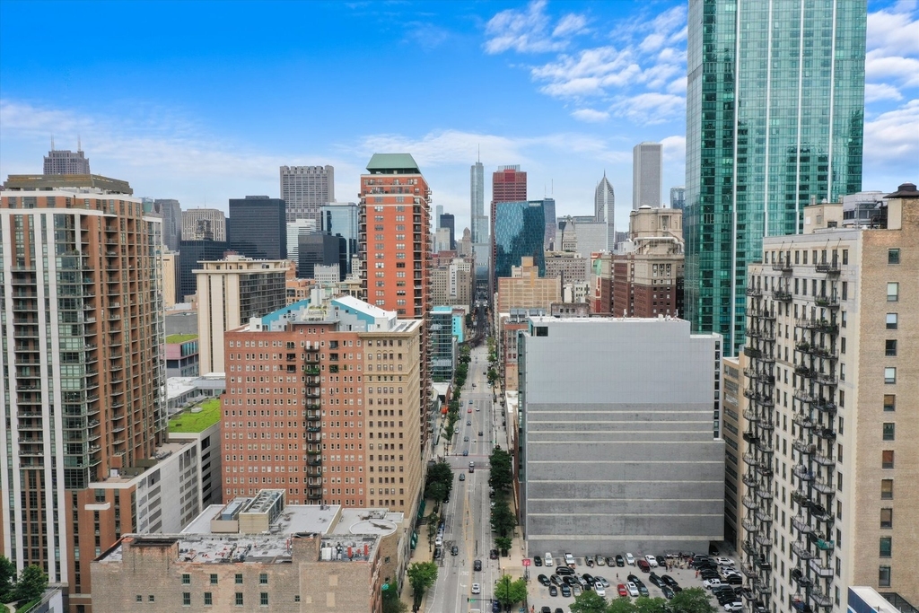 40 E 9th Street - Photo 1