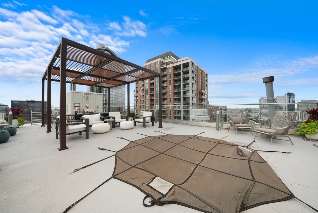 40 E 9th Street - Photo 22