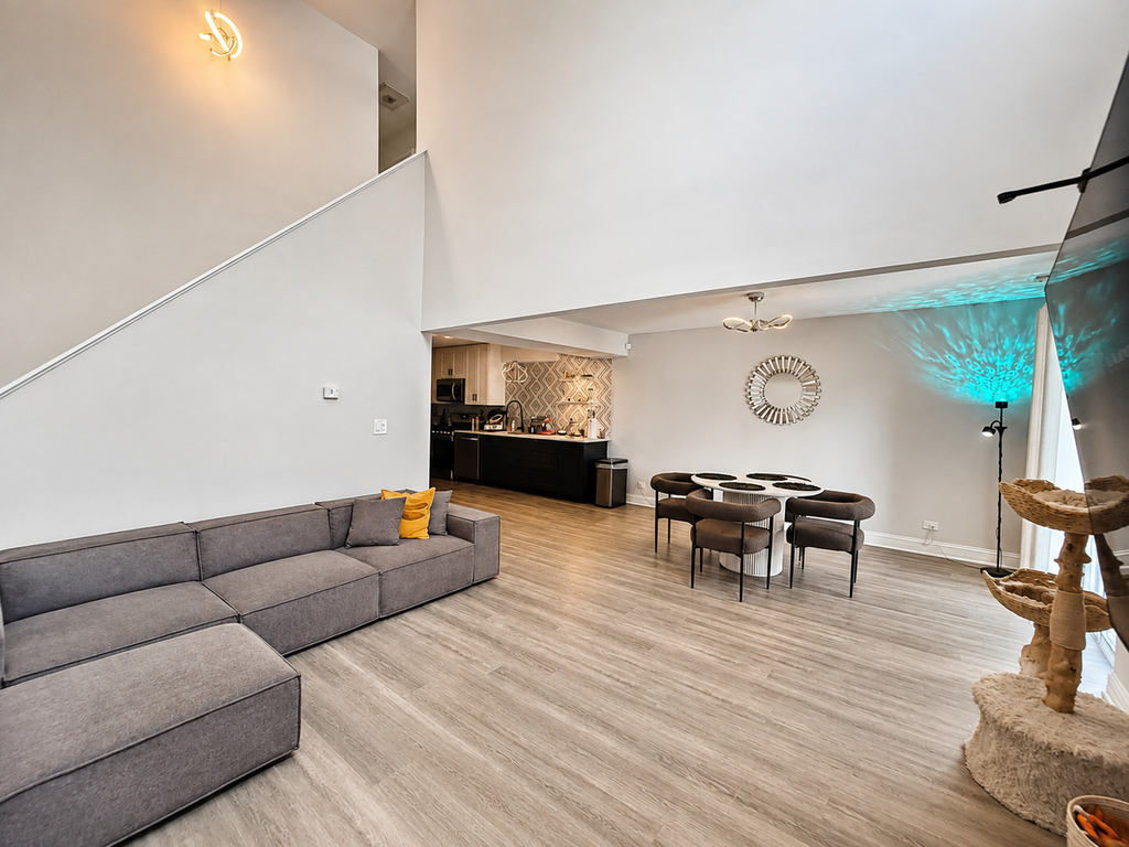 900 Ashley Court - Photo 5