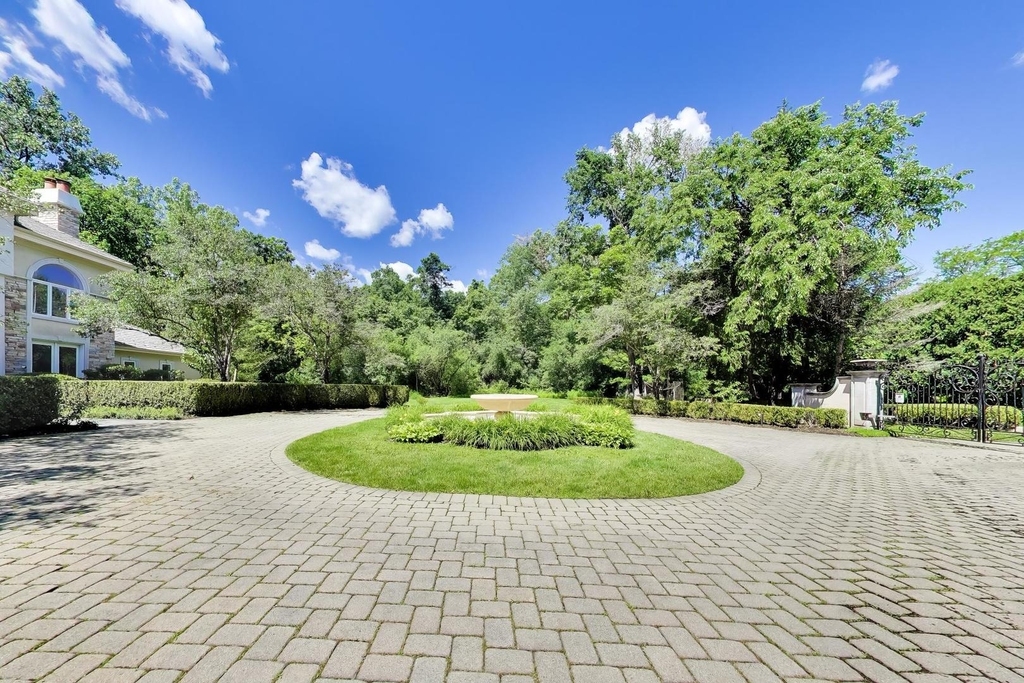 148 N Ahwahnee Road - Photo 39