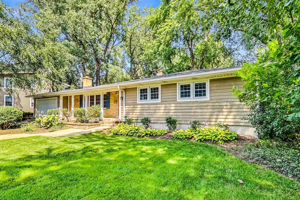 125 N Prospect Avenue - Photo 1