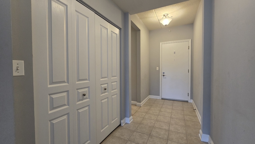 101 Pointe Drive - Photo 1